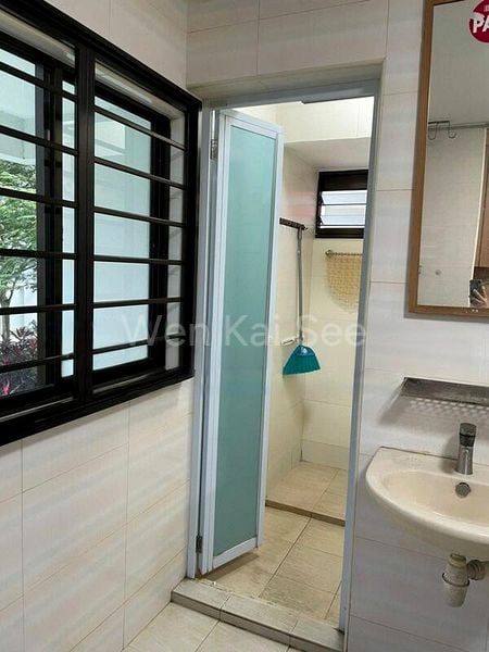 3 Room (3A) HDB for Rent in  215 Ang Mo Kio Avenue 1 - Image 9