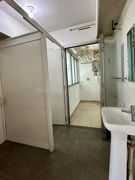 3 Room (3A) HDB for Sale in  20 Teban Gardens Road - Image 5