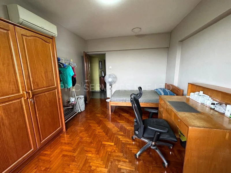 3+1 Bed Apartment (Condo) for Sale in  Lakeview - Image 9