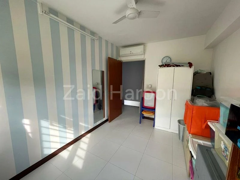 5 Room (5I) HDB for Sale in  183D Boon Lay Avenue - Image 7