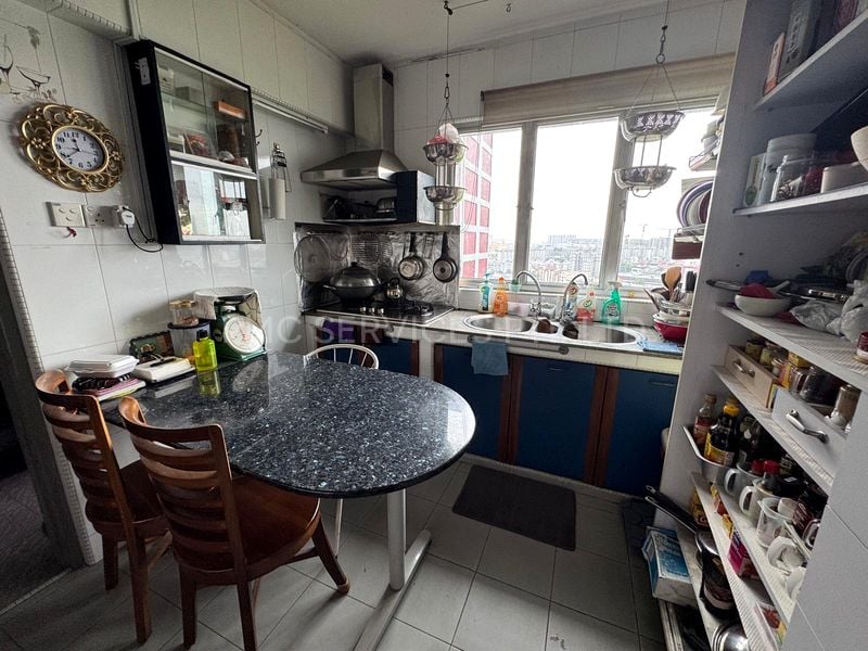 3+1 Bed Apartment (Condo) for Sale in  Lakeview - Image 11