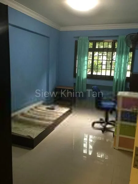 5 Room (5I) HDB for Rent in  979C Buangkok Crescent - Image 2