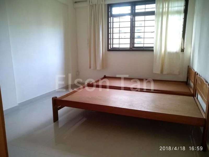 3 Room (3A) HDB for Rent in  432 Ang Mo Kio Avenue 10 - Image 3