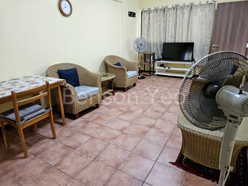 3 Room (3A) HDB for Rent in  271 Tampines Street 21 - Image 1