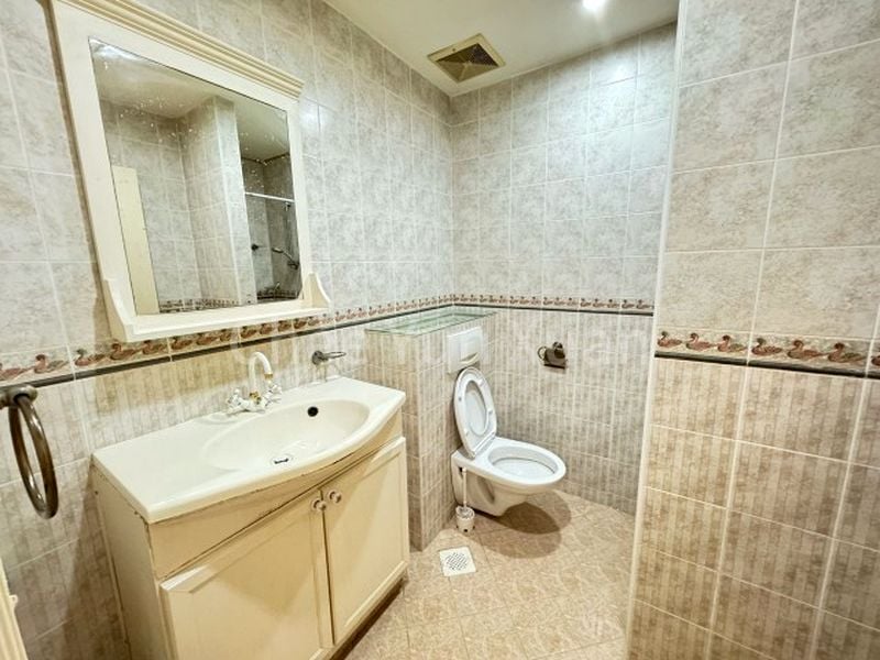 Common Room (Condo) for Rent in  The Beaumont - Image 11