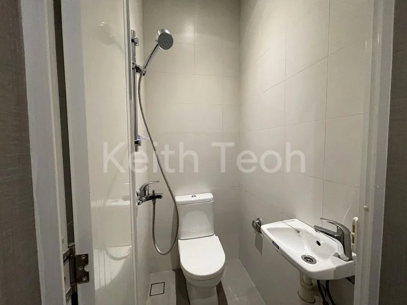 3 Bed Condo for Sale in  Nouvel 18 - Image 11
