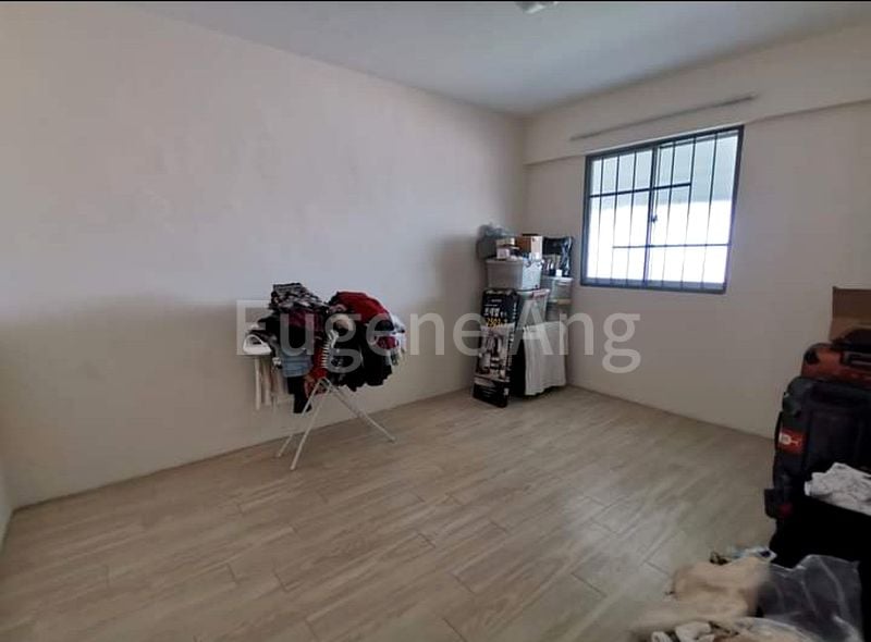 Common Room (HDB) for Rent in  218 Serangoon Avenue 4 - Image 2