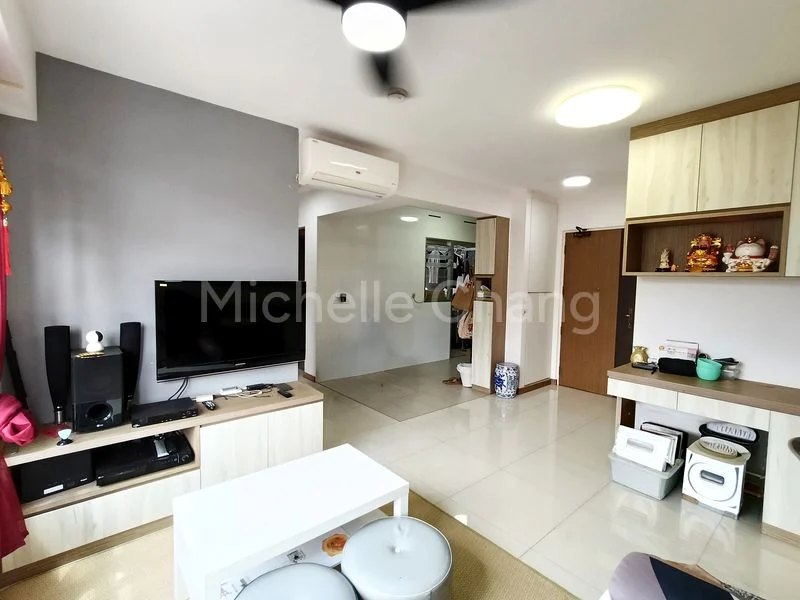 3 Room (3A) HDB for Sale in  460A Bukit Batok West Avenue 9 - Image 3