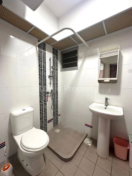 3 Room (3A) HDB for Rent in  312B Clementi Avenue 4 - Image 11
