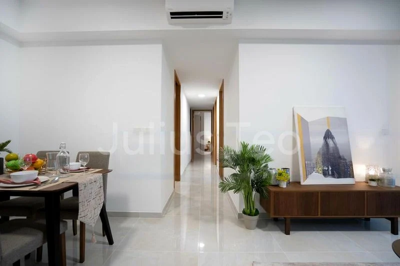3 Bed Condo for Sale in  Penrose - Image 5