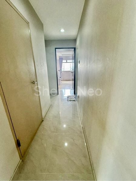 5 Room (5I) HDB for Sale in  621 Bukit Batok Central - Image 4