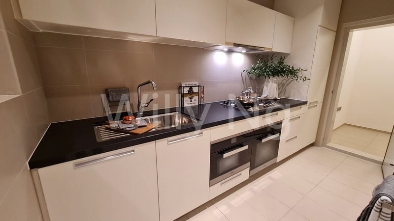 3 Bed Condo for Sale in  3 Orchard By-The-Park - Image 5