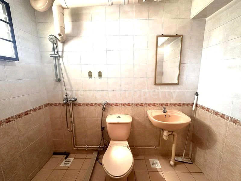 5 Room (5A) HDB for Rent in  101A Punggol Field - Image 12