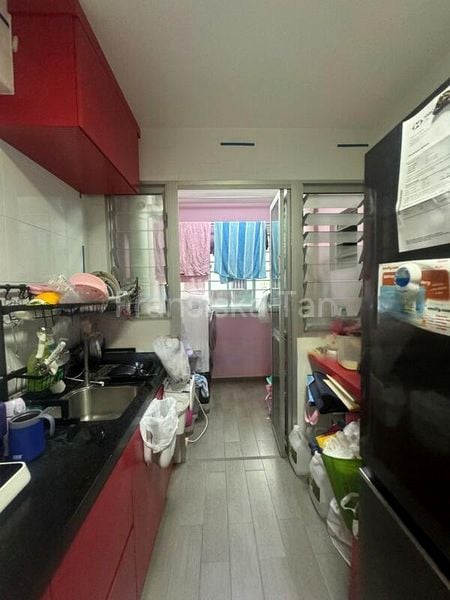 4 Room (4A) HDB for Sale in  470A Upper Serangoon Crescent - Image 4