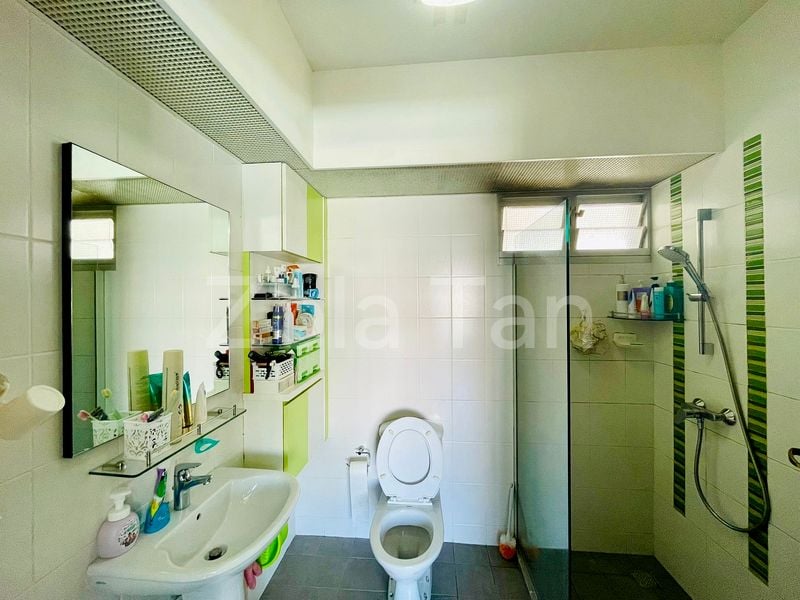 4 Room (4A) HDB for Sale in  452 Yishun Ring Road - Image 6