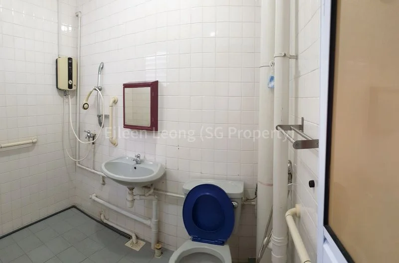 3 Room HDB for Rent in  304 Yishun Central - Image 11