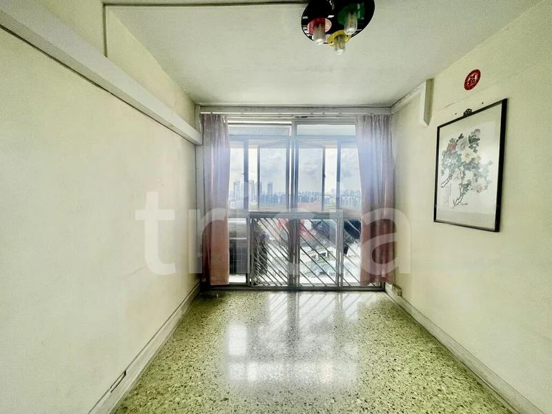 5 Room (5I) HDB for Sale in  21 Holland Drive - Image 8