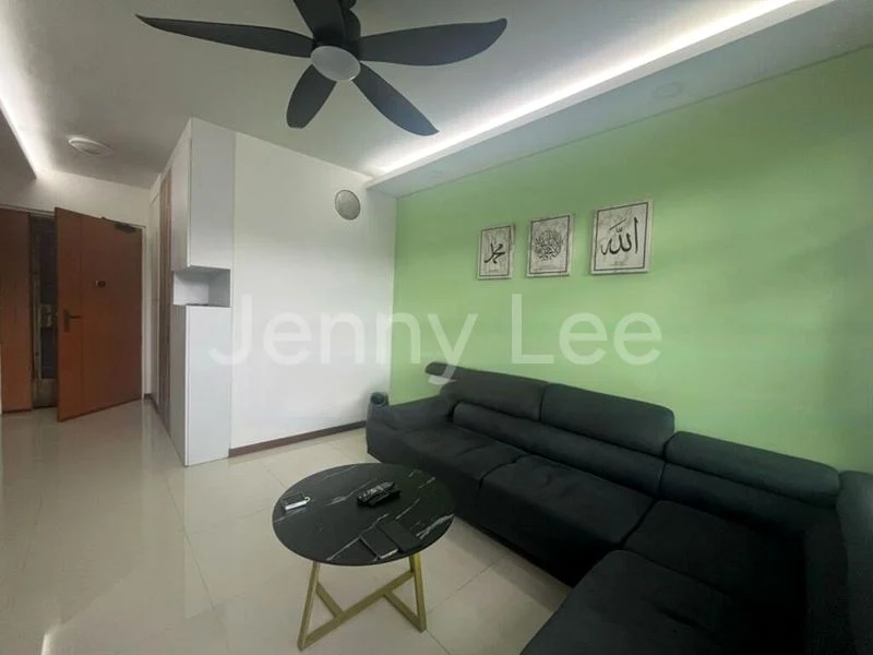 4 Room (4A) HDB for Sale in  220A Sumang Lane - Image 2