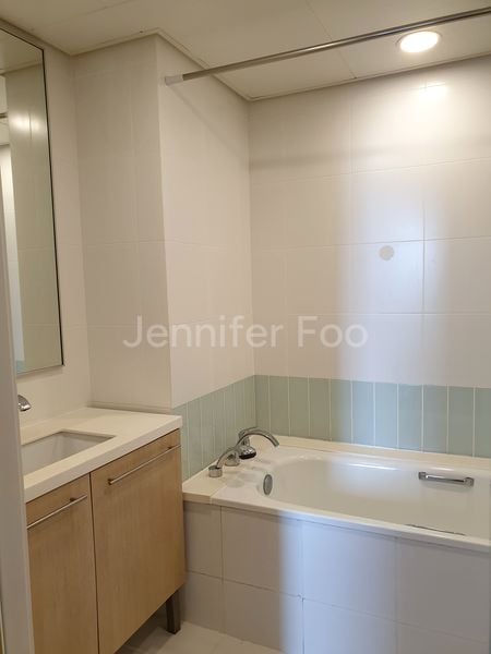2 Bed Apartment (Condo) for Rent in  The Sail @ Marina Bay - Image 6