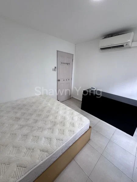 Common Room (HDB) for Rent in  360B Admiralty Drive - Image 6