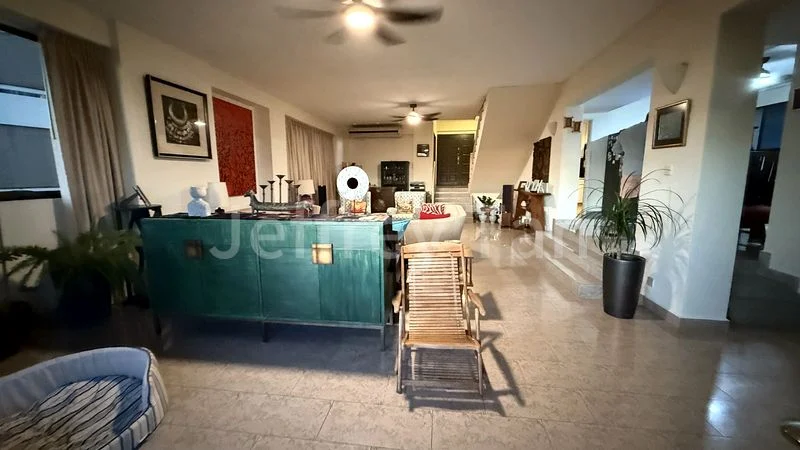 5 Bed Apartment (Condo) for Rent in  One Chatsworth - Image 1