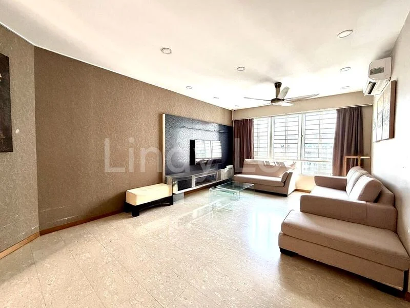 4 Bed Condo for Sale in  Northoaks - Image 2