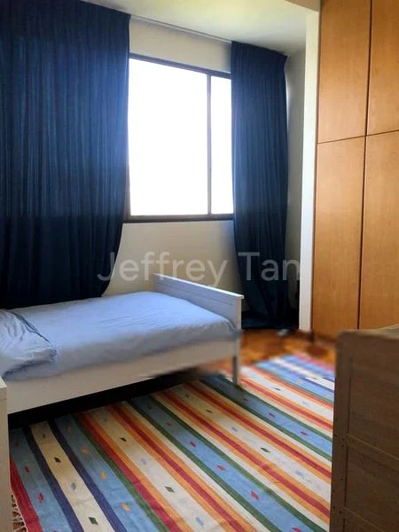 5 Bed Apartment (Condo) for Rent in  One Chatsworth - Image 12