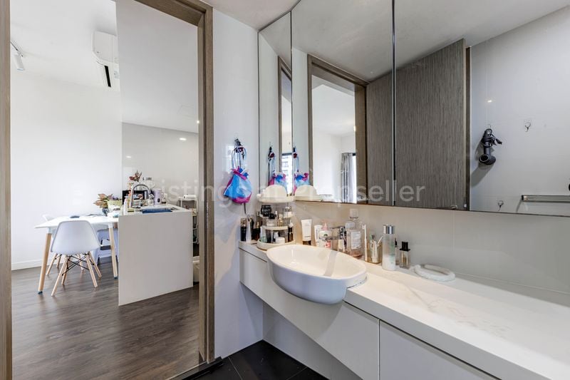 1 Bed Condo for Sale in  D'leedon - Image 11