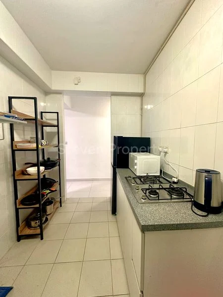 3 Room (3A) HDB for Rent in  312B Clementi Avenue 4 - Image 4
