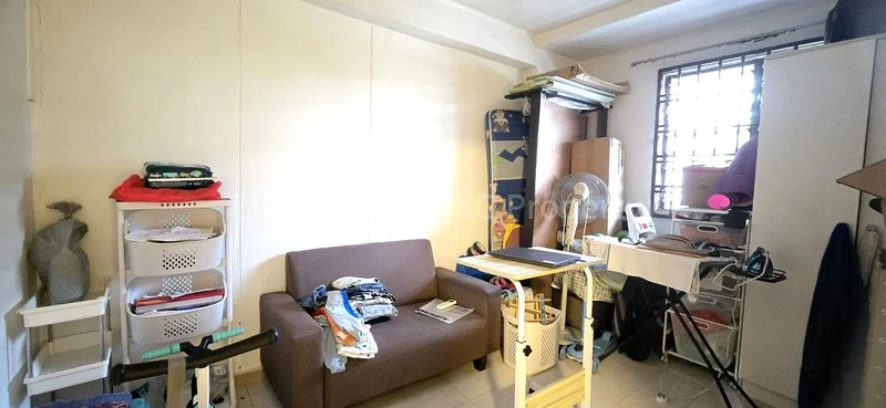 3 Room (3I) HDB for Rent in  620 Hougang Avenue 8 - Image 5