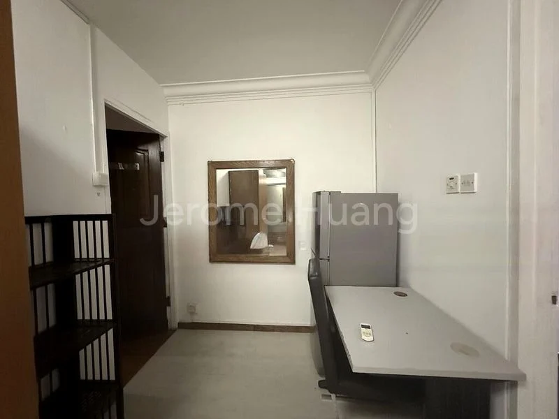 Master Room (Condo) for Rent in  The Plaza - Image 4
