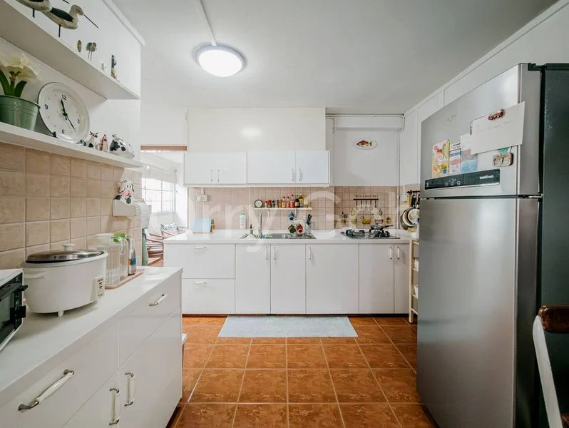 Maisonette HDB for Sale in  108 Pasir Ris Street 12 - Image 7