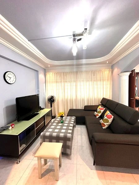 4 Room (4A) HDB for Rent in  605 Woodlands Drive 42 - Image 1