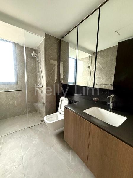 3 Bed Condo for Sale in  The Watergardens At Canberra - Image 5