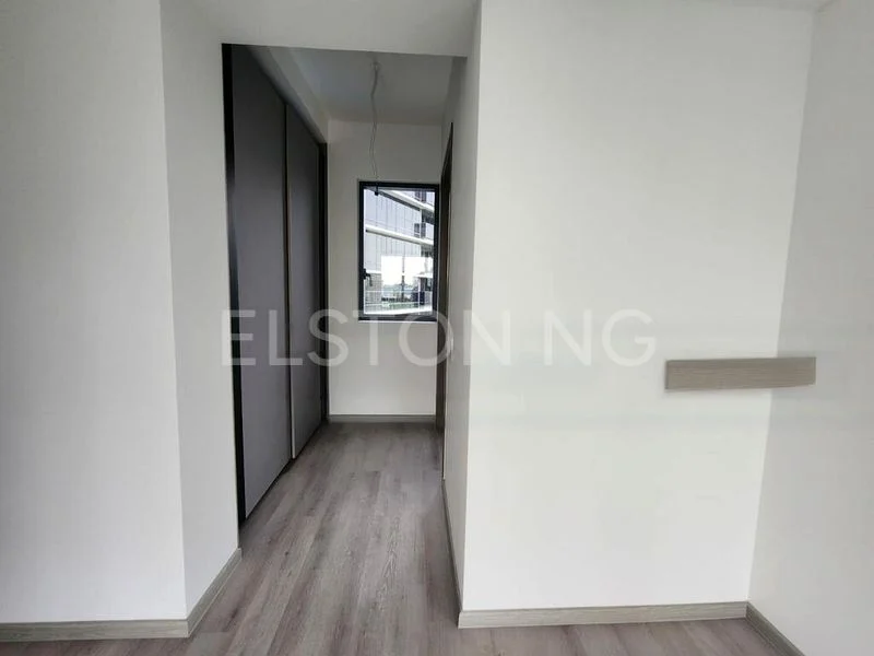 4 Bed Condo for Sale in  One-North Eden - Image 12