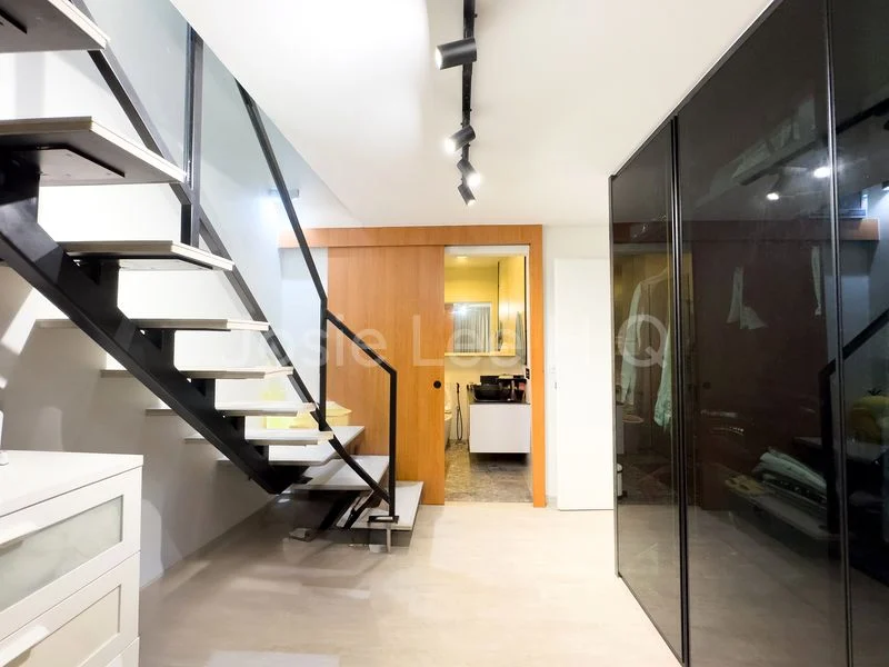 1 Bed Condo for Sale in  The Greenwich - Image 3