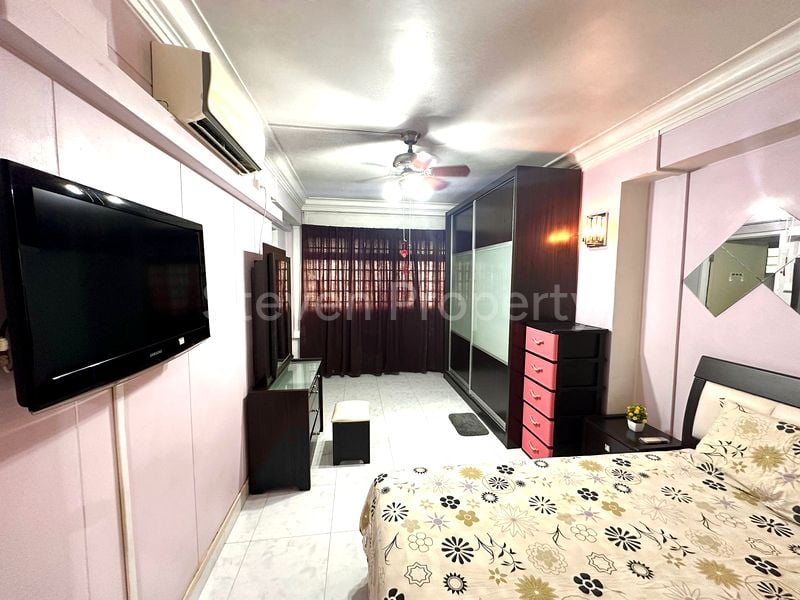 4 Room (4A) HDB for Rent in  605 Woodlands Drive 42 - Image 4