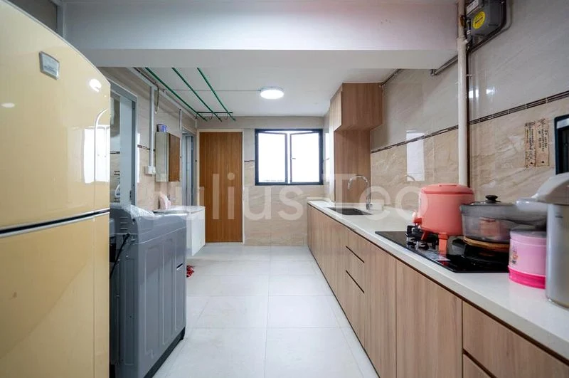 3 Room (3I) HDB for Sale in  211 Boon Lay Place - Image 5