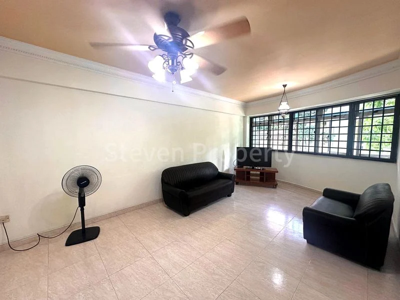 5 Room (5A) HDB for Rent in  101A Punggol Field - Image 2
