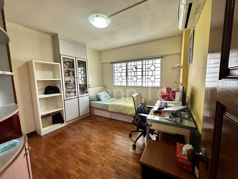 Maisonette HDB for Sale in  366 Bukit Batok Street 31 - Image 8