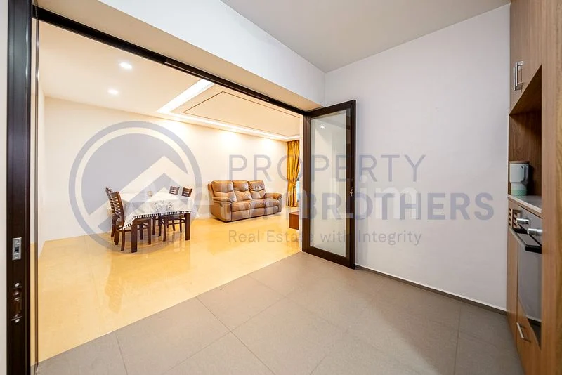 4 Room (4A) HDB for Sale in  49 Strathmore Avenue - Image 10