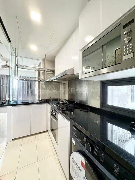 Studio Condo for Sale in  Waterfront Key - Image 3
