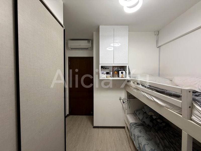 3 Bed Condo for Sale in  River Isles - Image 7