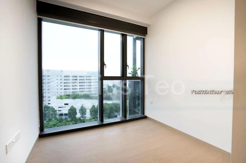 3 Bed Condo for Sale in  Penrose - Image 10
