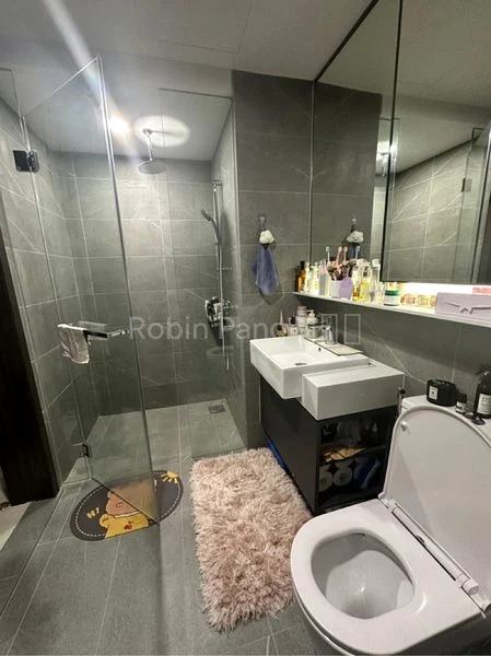 1 Bed Condo for Rent in  Riverfront Residences - Image 5
