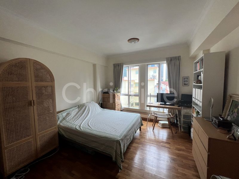 3 Bed Condo for Sale in  Emerald Garden - Image 5