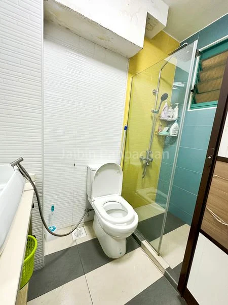 4 Room (4I) HDB for Sale in  690B Woodlands Drive 75 - Image 5