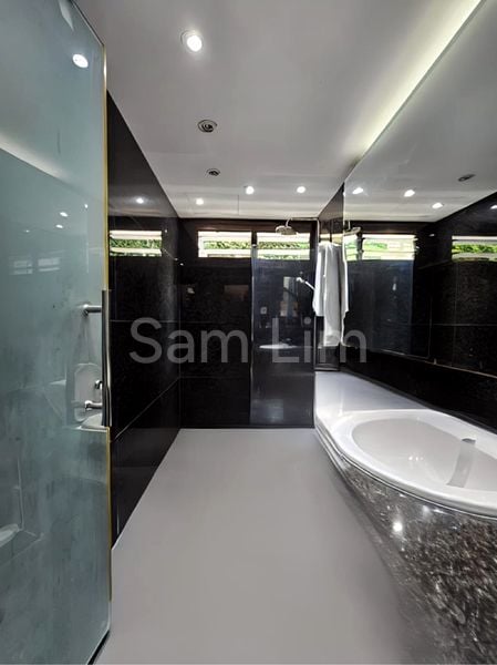 4 Bed Apartment (Condo) for Rent in  Yong Siak Court - Image 6