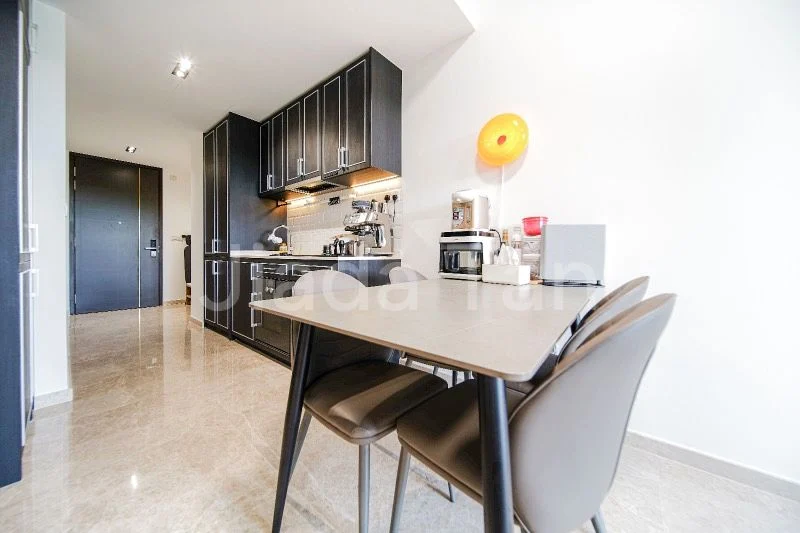 1 Bed Condo for Sale in  Mayfair Modern - Image 4