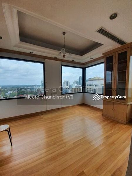 5 Bed Condo for Rent in  Four Seasons Park - Image 9